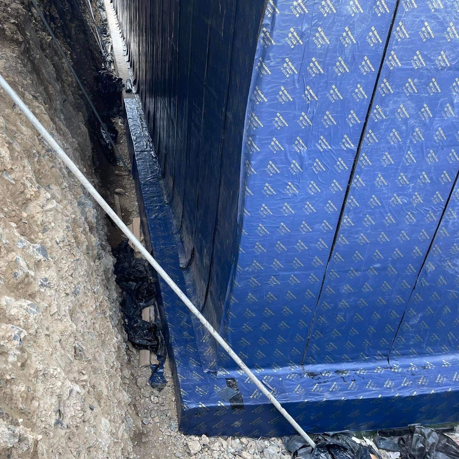 Ус тусгаарлагч хуйлмал /SS MEMBRANE/